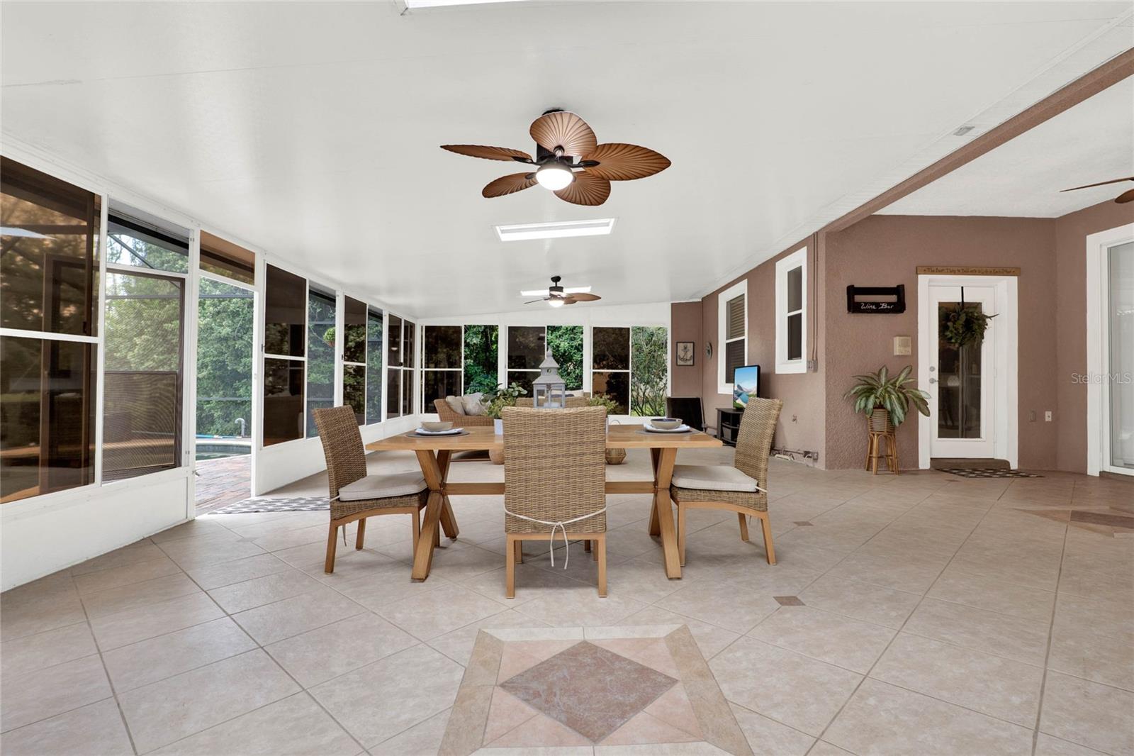 408 ALMERIA CT, WINTER SPRINGS, FL, 32708