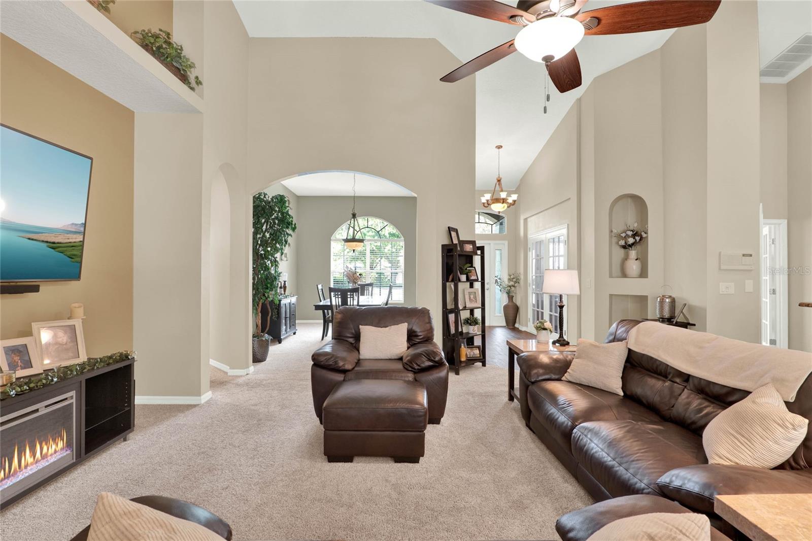 408 ALMERIA CT, WINTER SPRINGS, FL, 32708