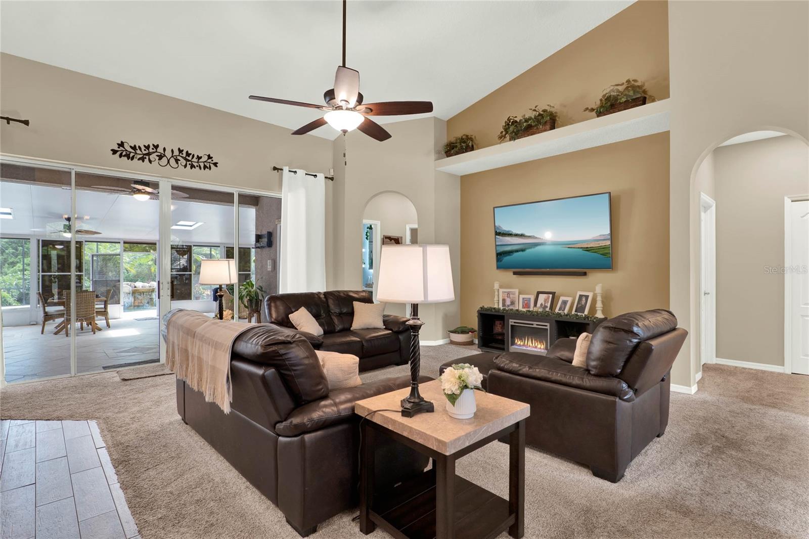 408 ALMERIA CT, WINTER SPRINGS, FL, 32708