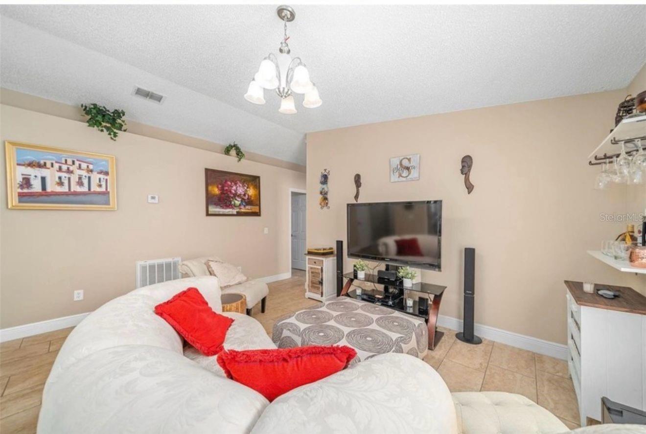 2733 MAYER ST, ORLANDO, FL, 32806