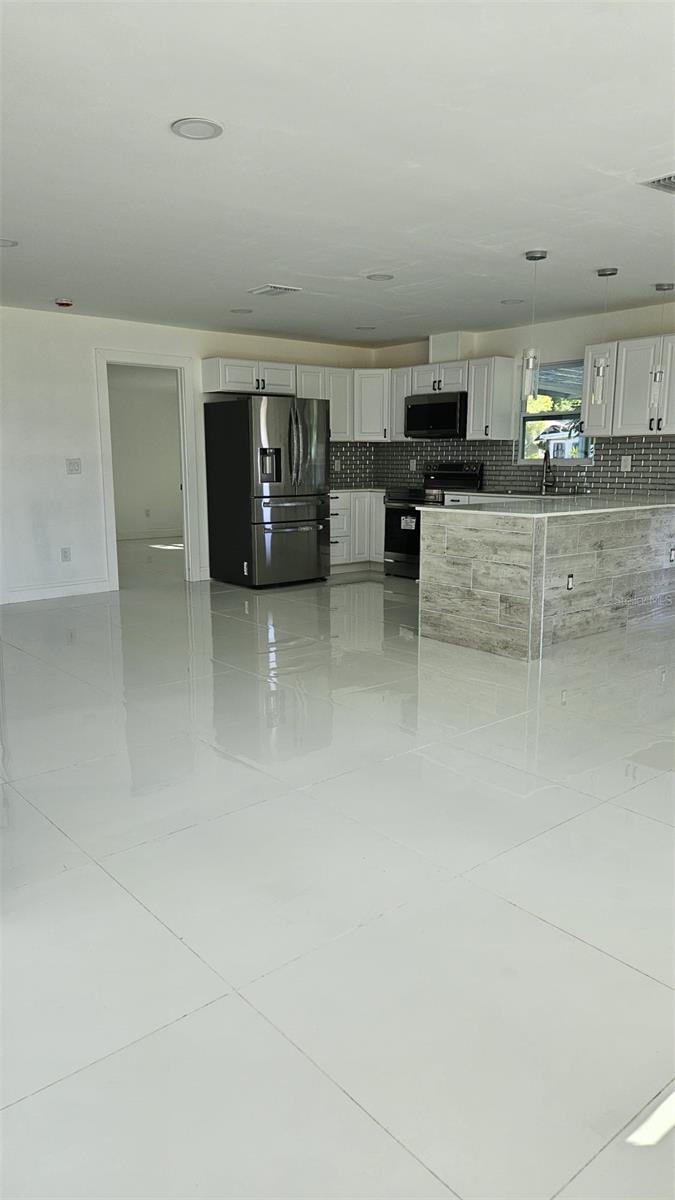 6545 NE 7TH LN, OKEECHOBEE, FL, 34974