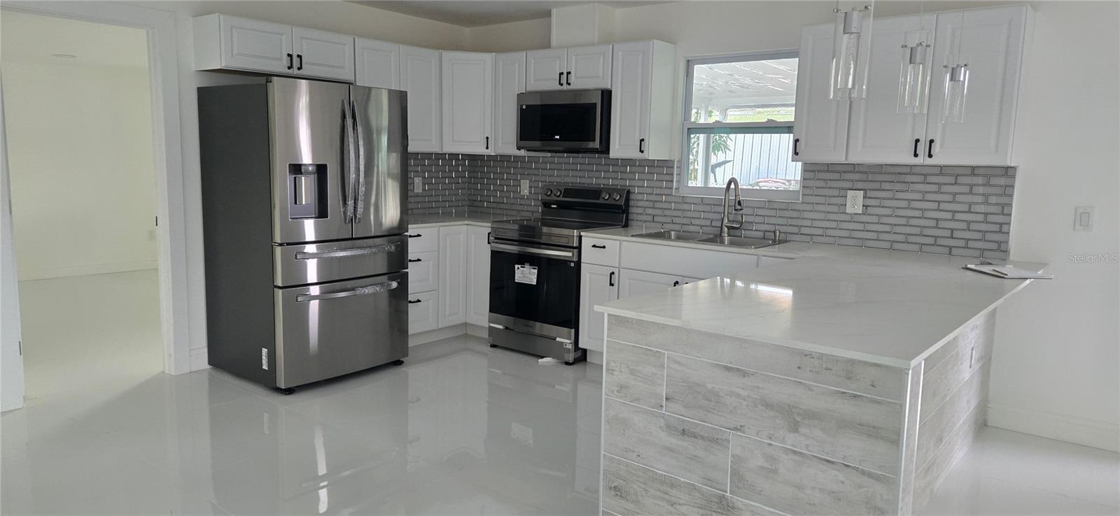 6545 NE 7TH LN, OKEECHOBEE, FL, 34974