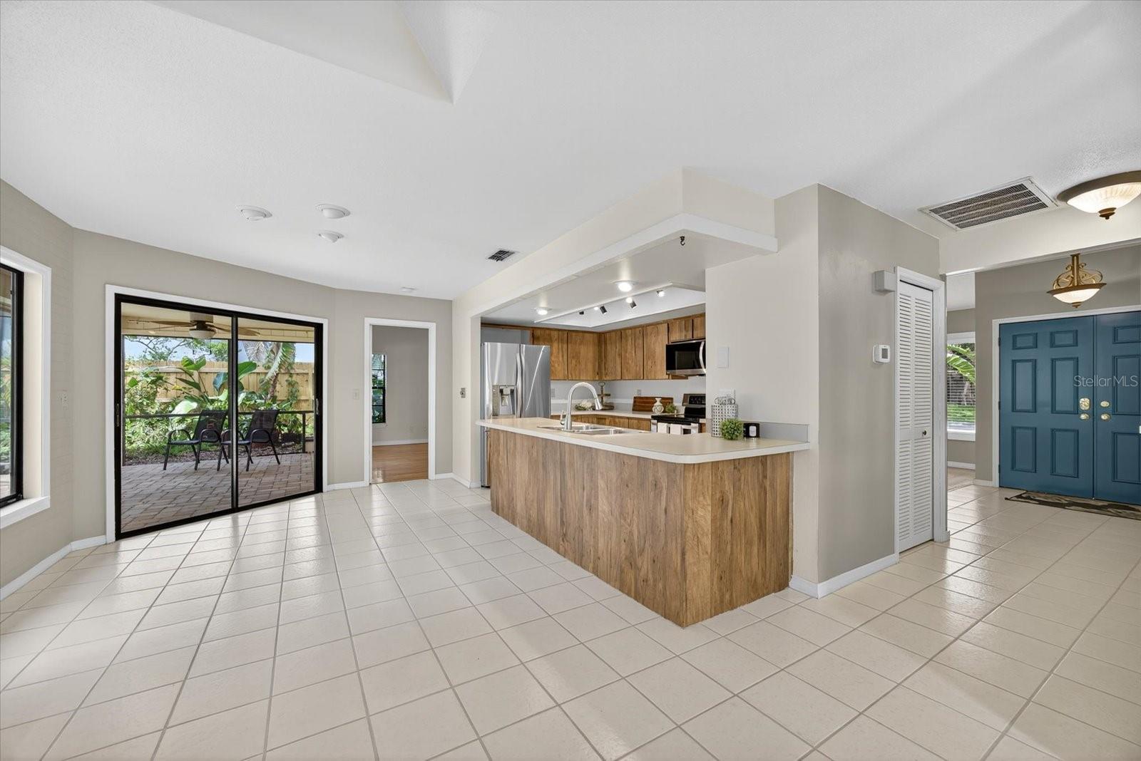 2840 VALENCIA LN W, PALM HARBOR, FL, 34684