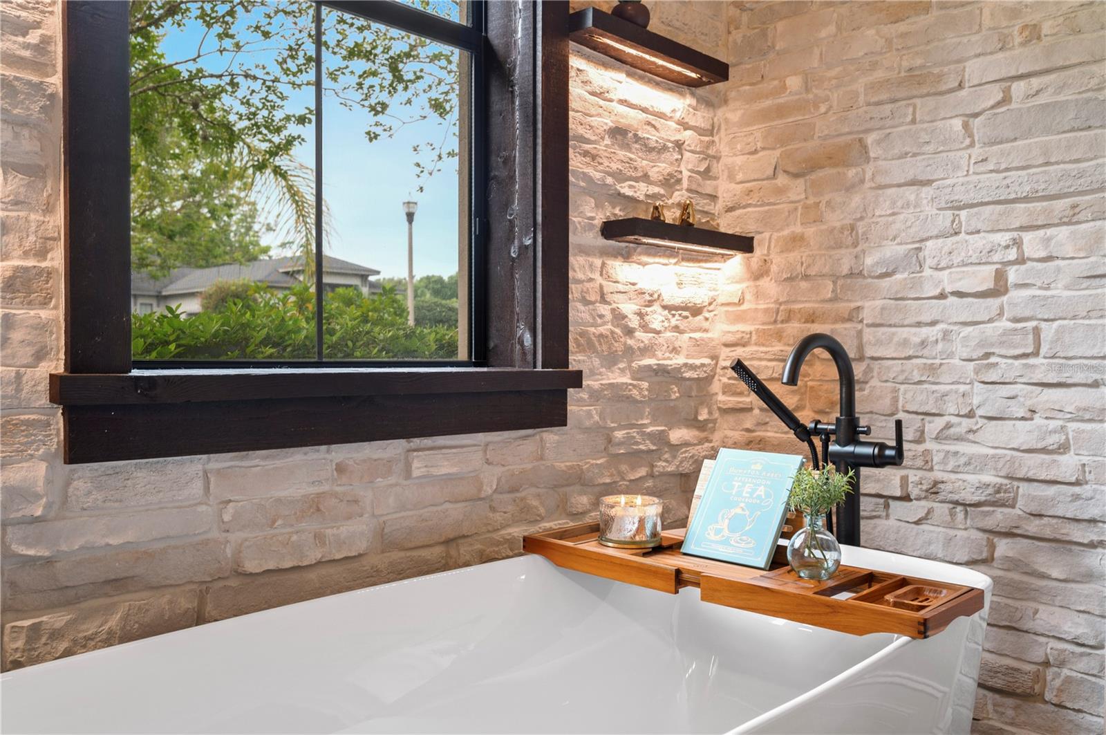 2370 DELPHI BLVD, LAKELAND, FL, 33812