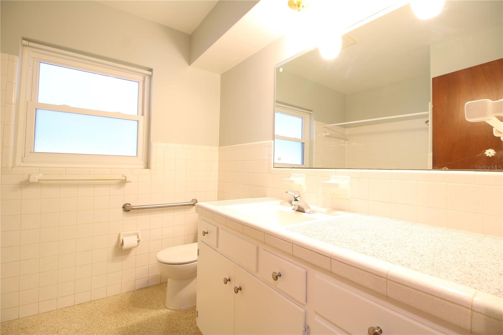 1001 BROOKSIDE DR, CLEARWATER, FL, 33764