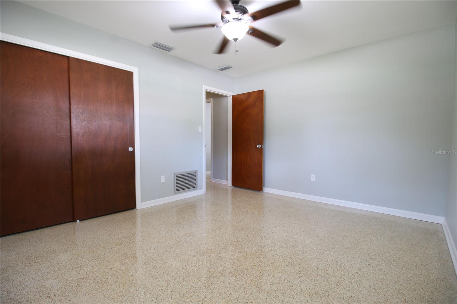 1001 BROOKSIDE DR, CLEARWATER, FL, 33764