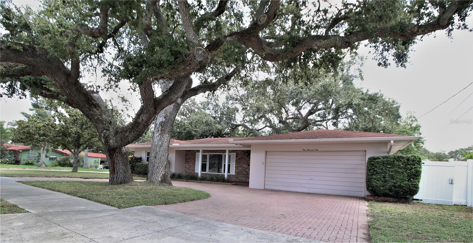 1001 BROOKSIDE DR, CLEARWATER, FL, 33764