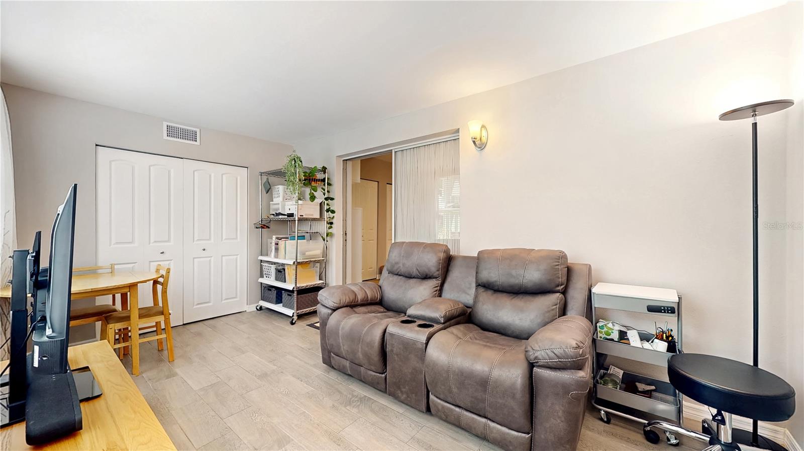 2042 AUSTRALIA WAY W #12, CLEARWATER, FL, 33763