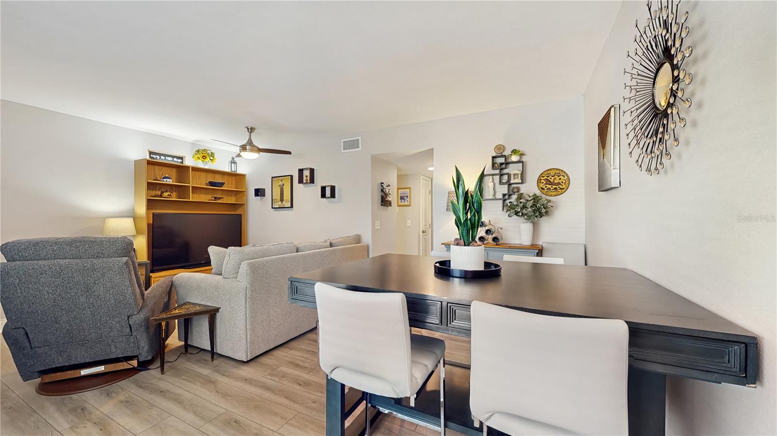 2042 AUSTRALIA WAY W #12, CLEARWATER, FL, 33763