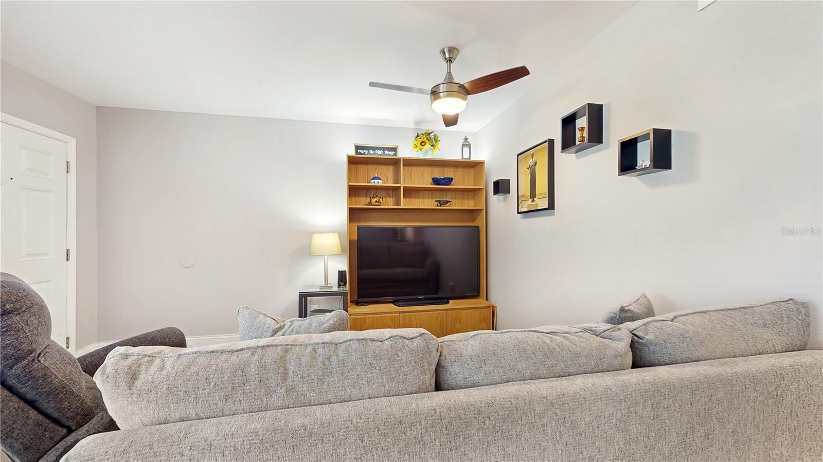 2042 AUSTRALIA WAY W #12, CLEARWATER, FL, 33763