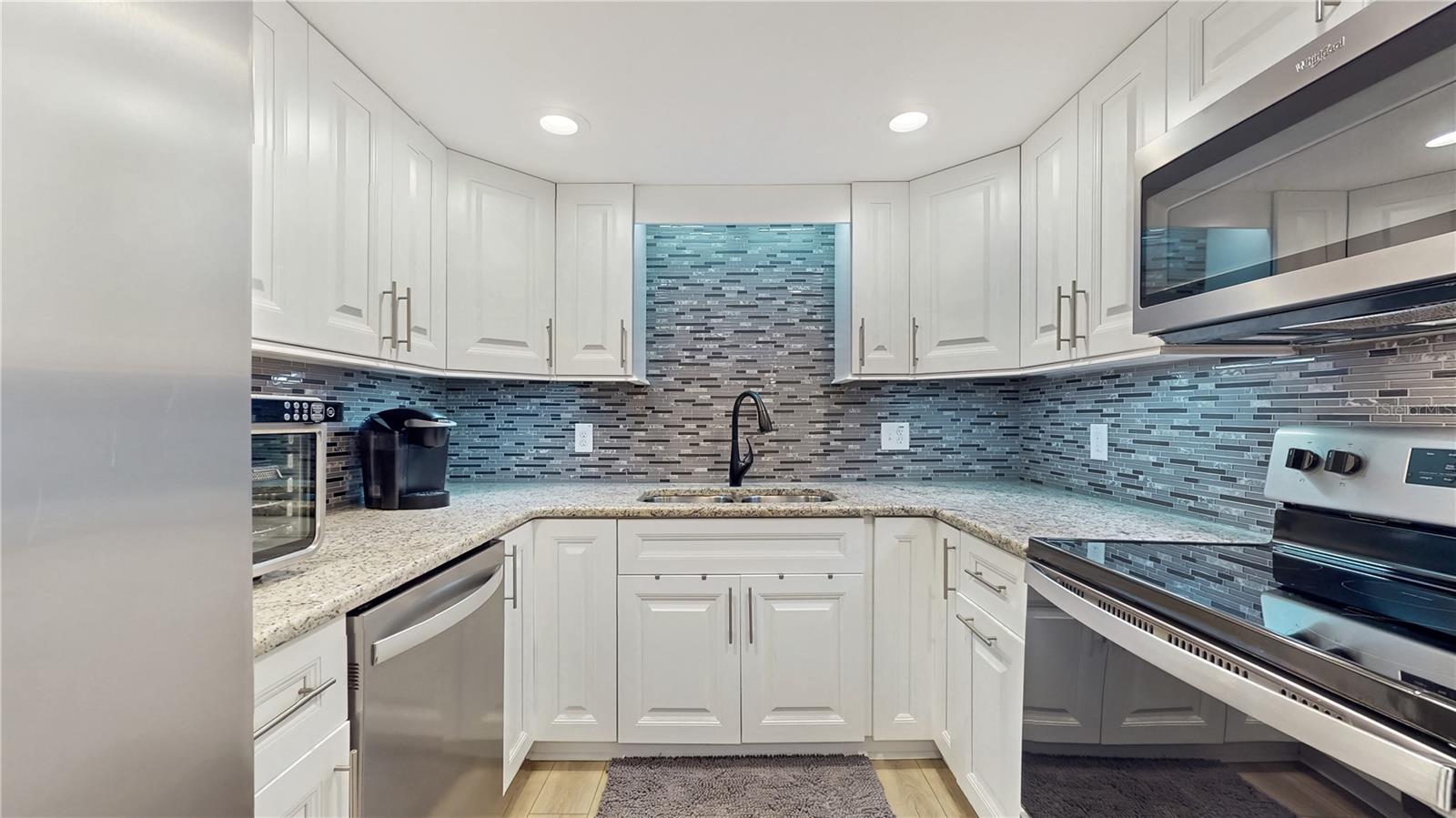 2042 AUSTRALIA WAY W #12, CLEARWATER, FL, 33763