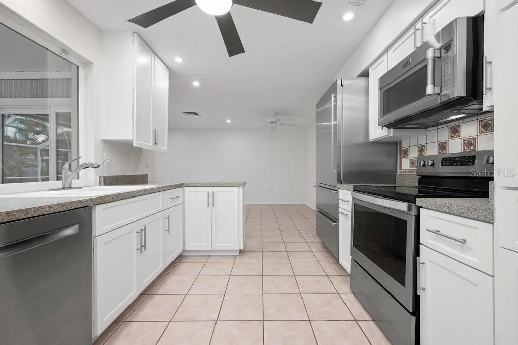 5523 SCOTIA PL, SARASOTA, FL, 34231