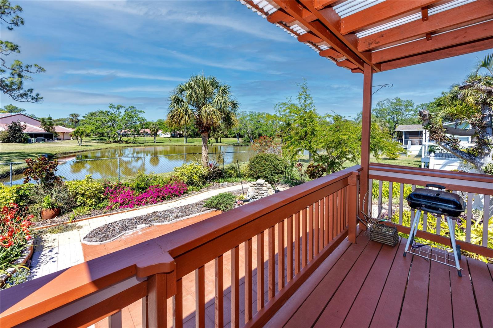 8672 RUE CHATEAUX DR, SEMINOLE, FL, 33777