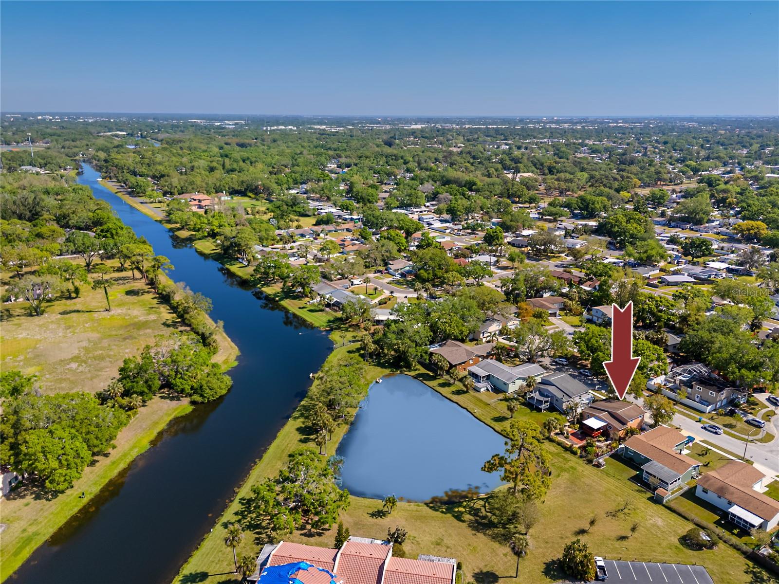 8672 RUE CHATEAUX DR, SEMINOLE, FL, 33777