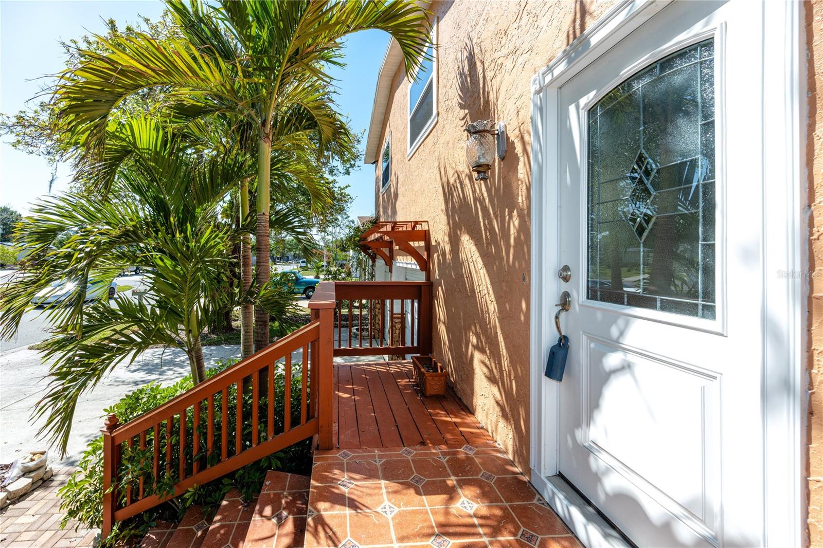 8672 RUE CHATEAUX DR, SEMINOLE, FL, 33777