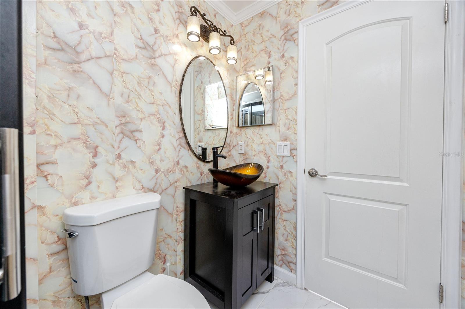 8672 RUE CHATEAUX DR, SEMINOLE, FL, 33777