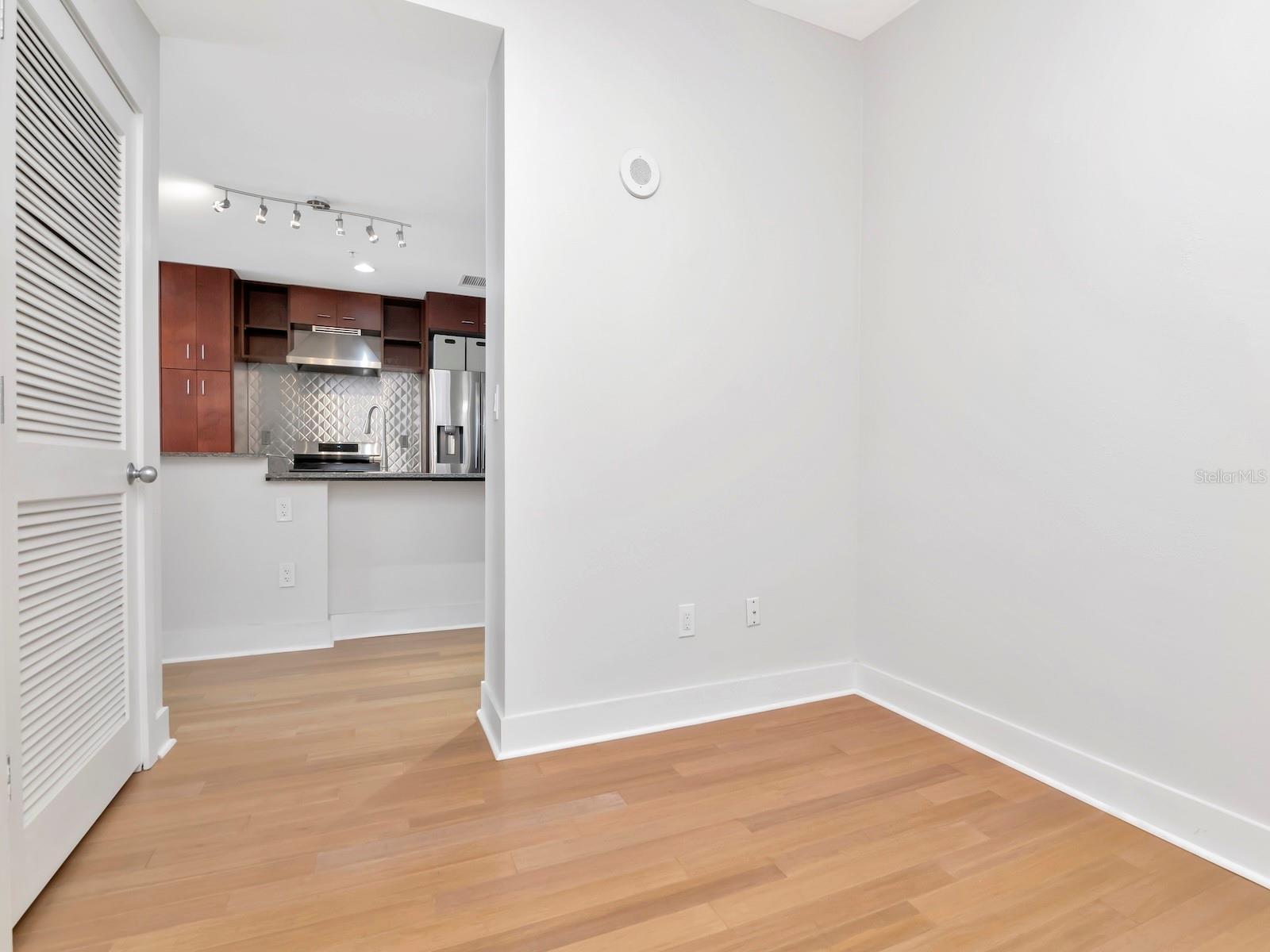 1208 E KENNEDY BLVD #1121, TAMPA, FL, 33602