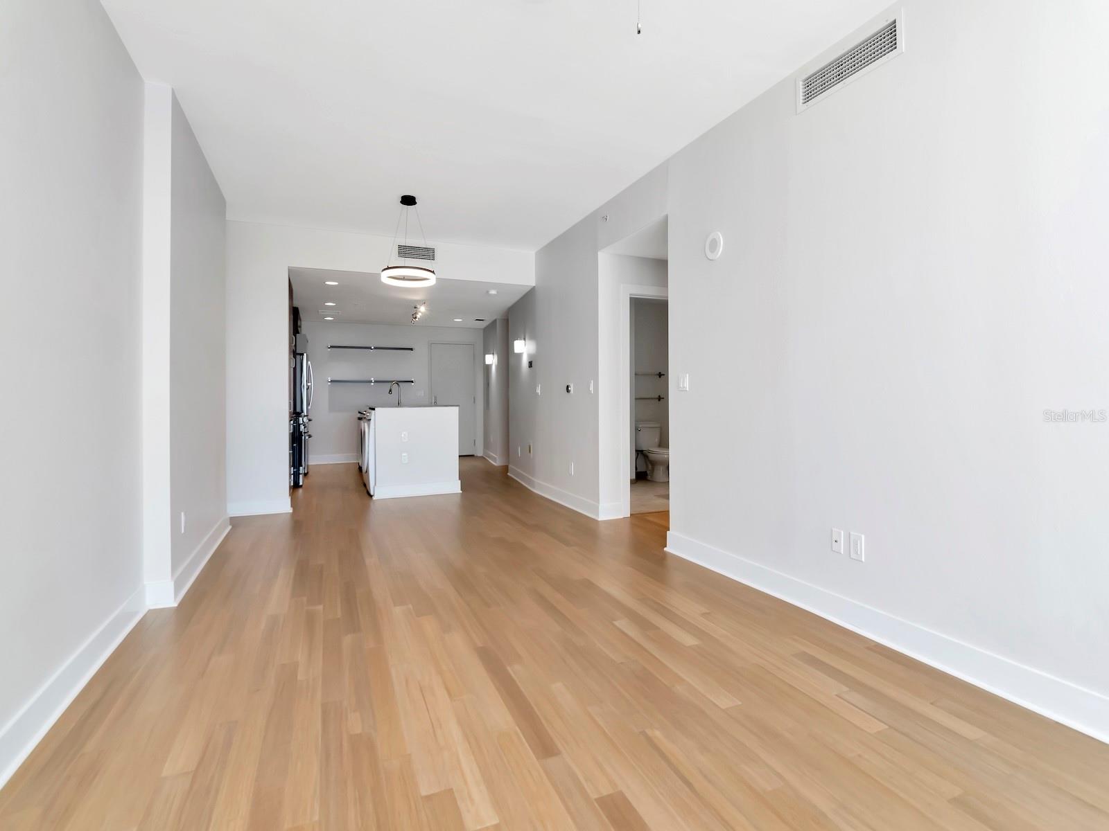 1208 E KENNEDY BLVD #1121, TAMPA, FL, 33602