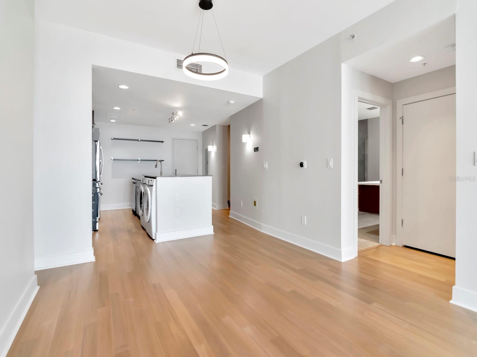 1208 E KENNEDY BLVD #1121, TAMPA, FL, 33602