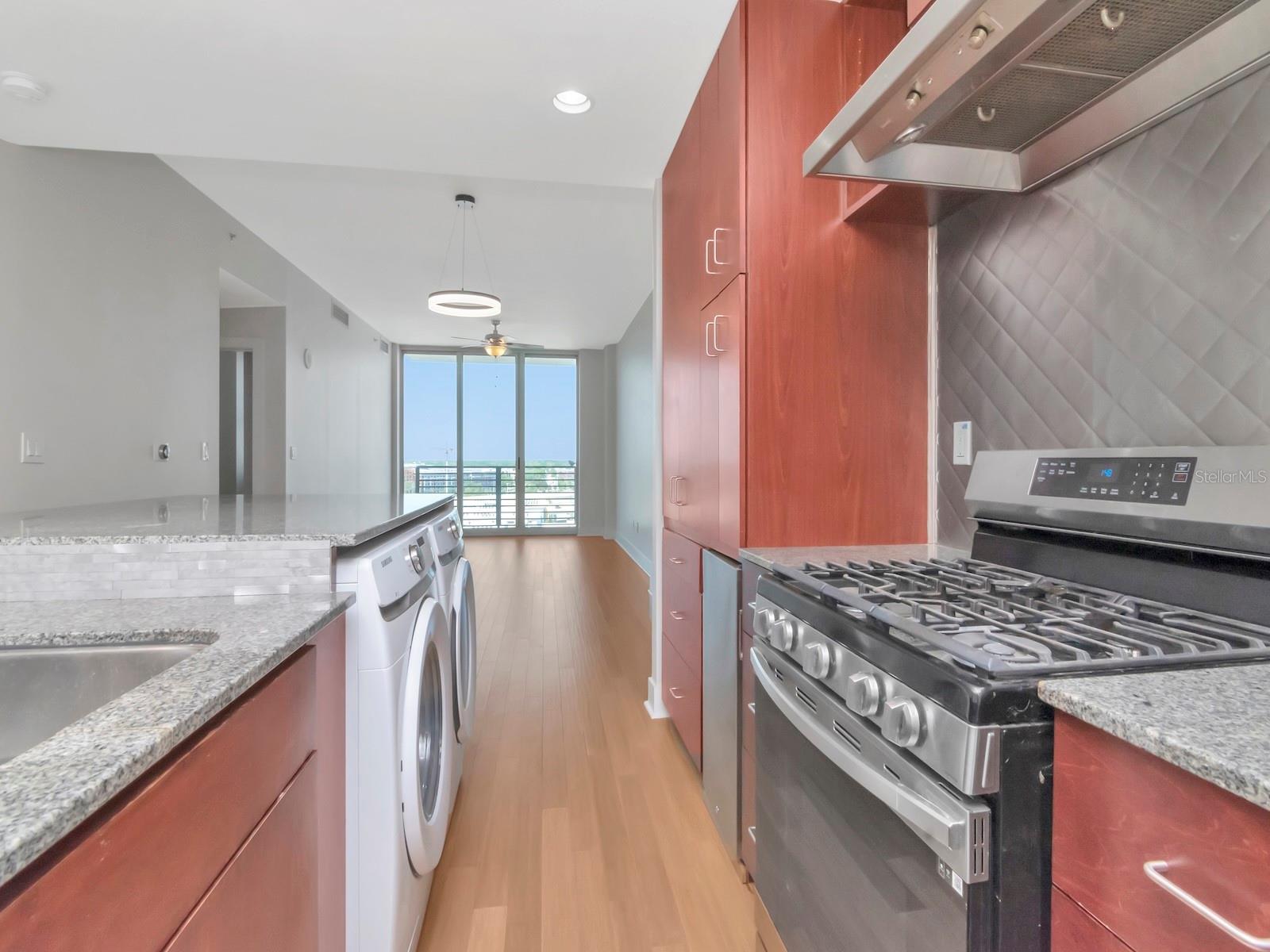 1208 E KENNEDY BLVD #1121, TAMPA, FL, 33602