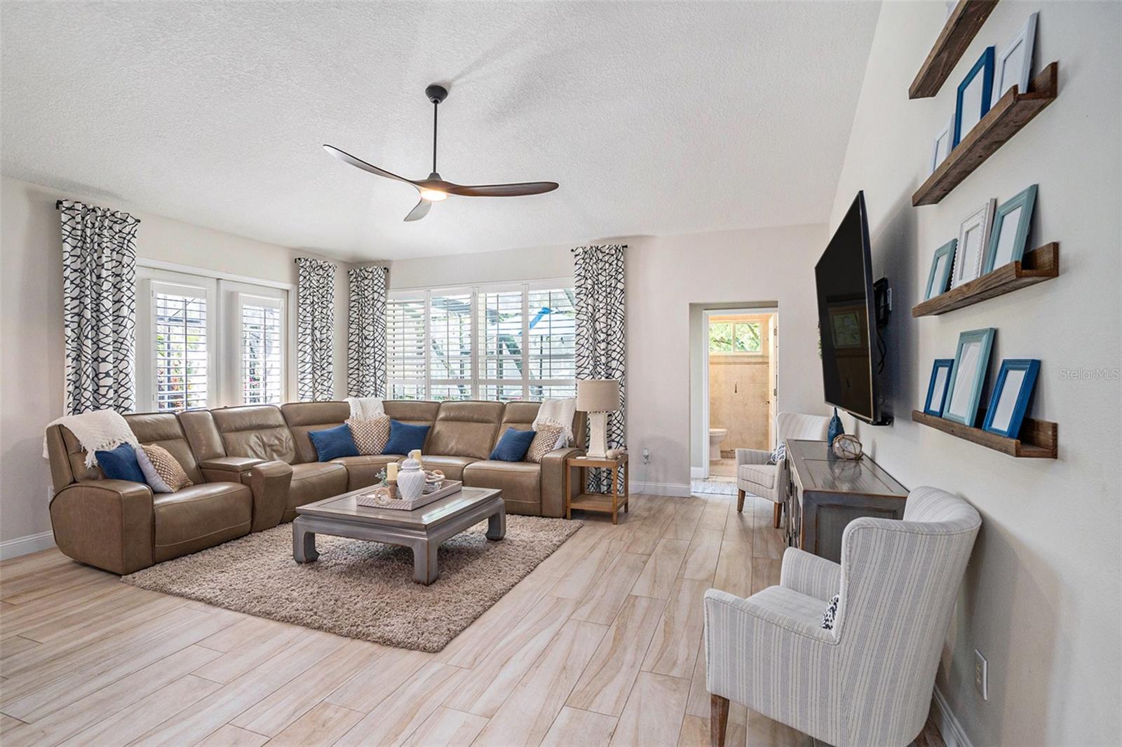 6211 NIMES CT, LUTZ, FL, 33558