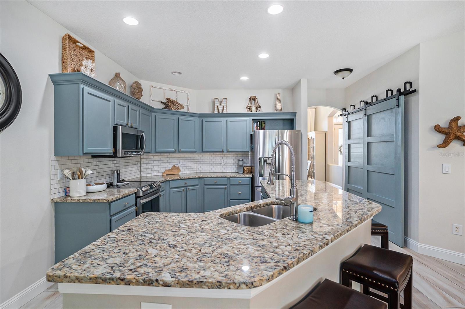 6211 NIMES CT, LUTZ, FL, 33558