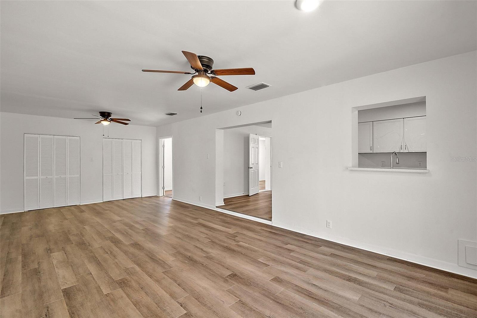 33830 S HAINES CREEK RD, LEESBURG, FL, 34788