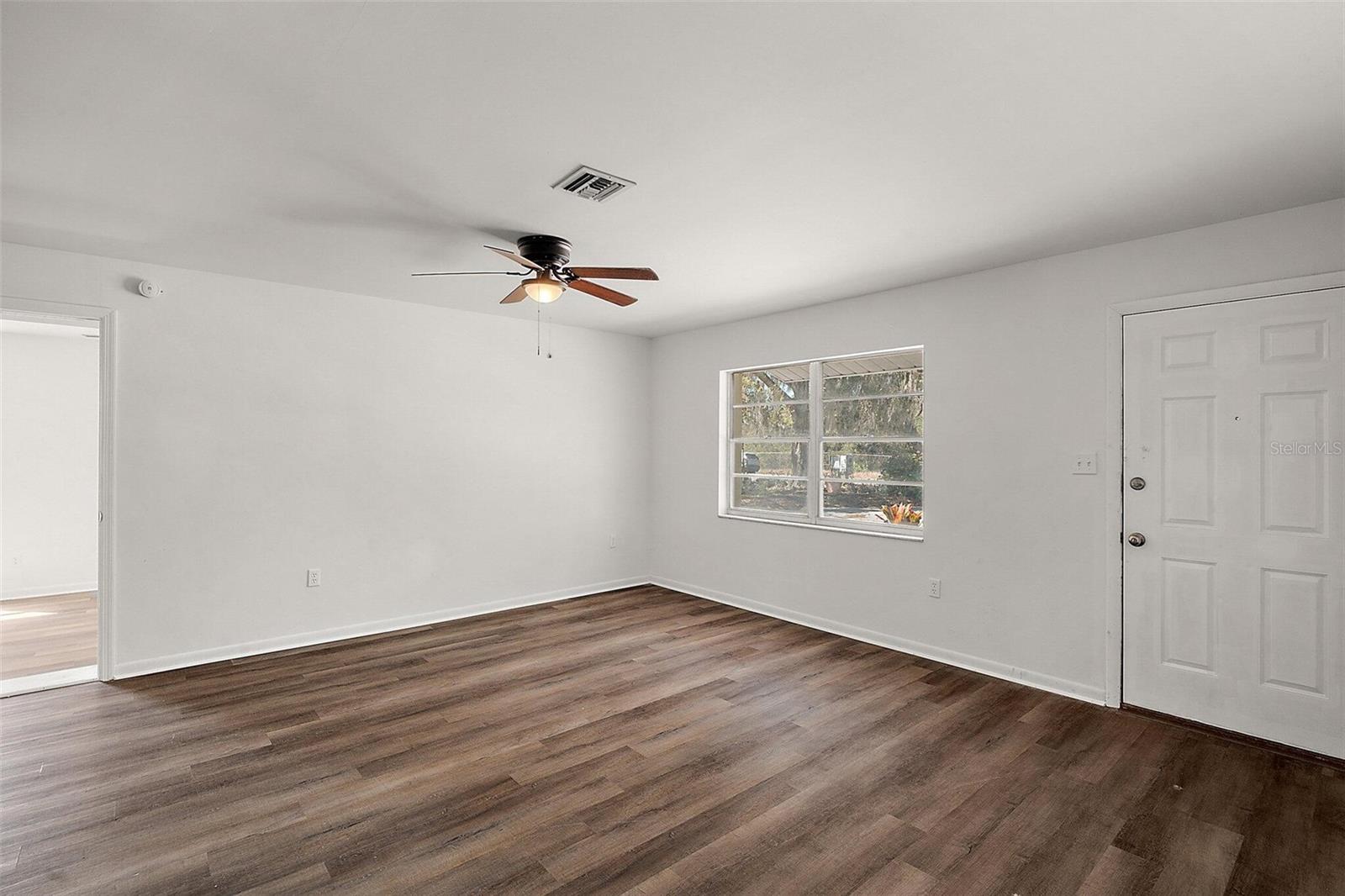 33830 S HAINES CREEK RD, LEESBURG, FL, 34788