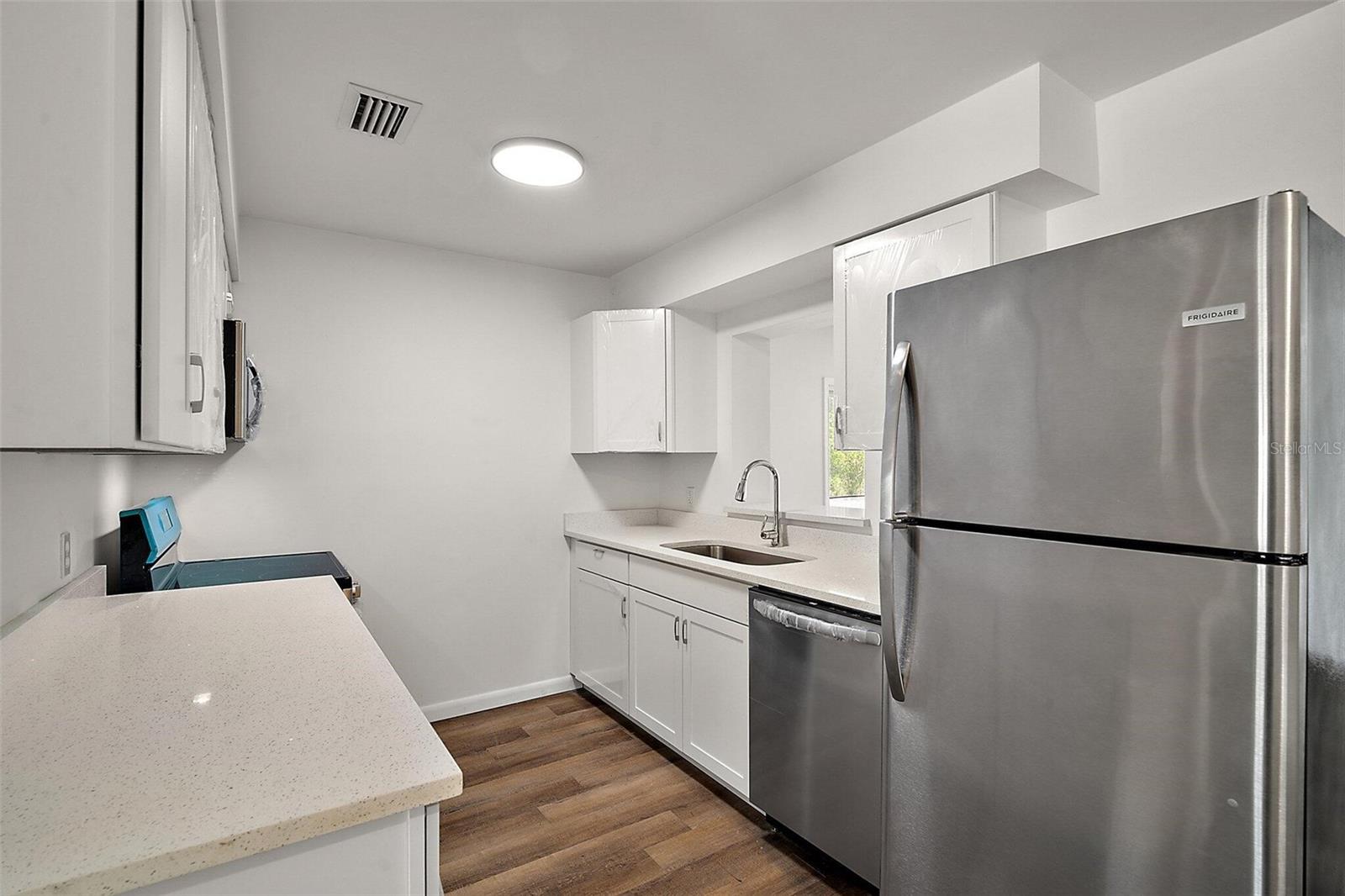 33830 S HAINES CREEK RD, LEESBURG, FL, 34788