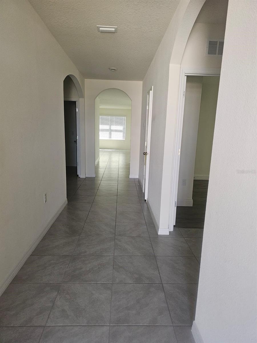 17024 AVON DIVE LN, WIMAUMA, FL, 33598