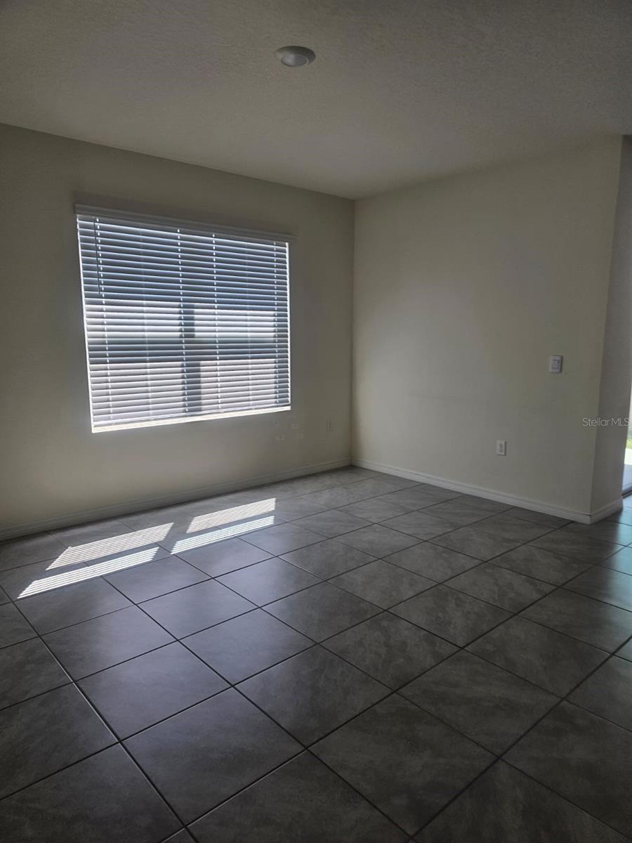 17024 AVON DIVE LN, WIMAUMA, FL, 33598