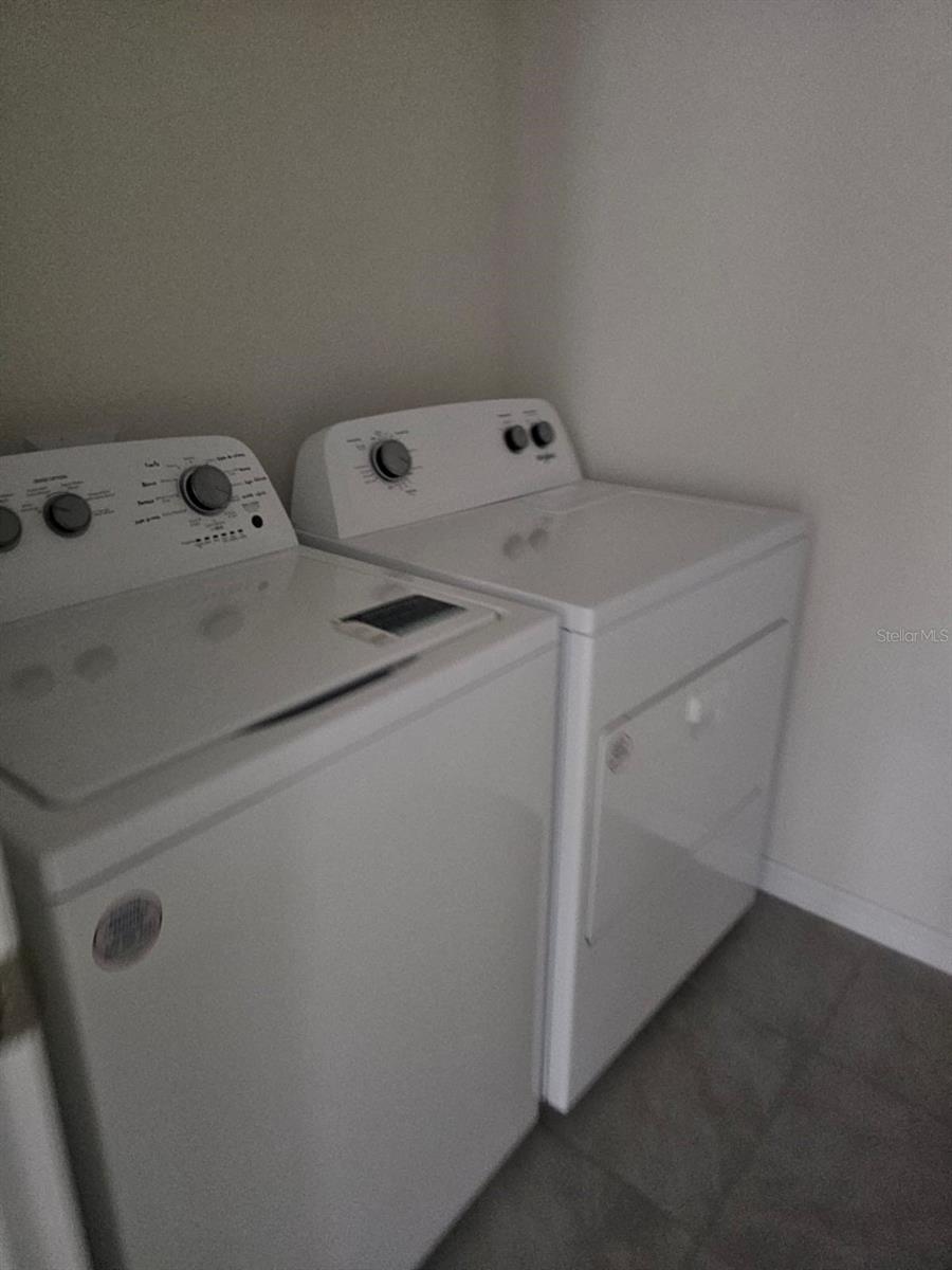 17024 AVON DIVE LN, WIMAUMA, FL, 33598