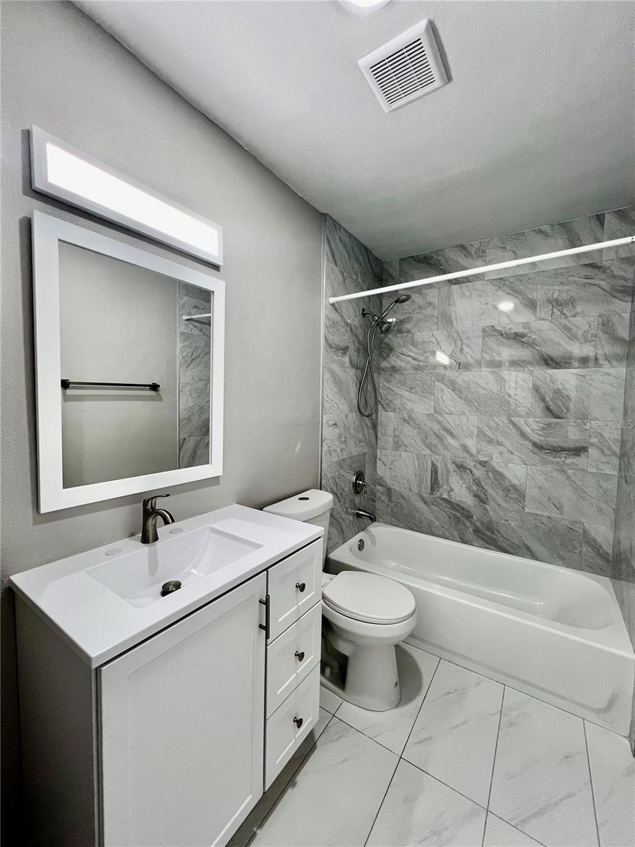 9221 TUDOR DR #A104, TAMPA, FL, 33615