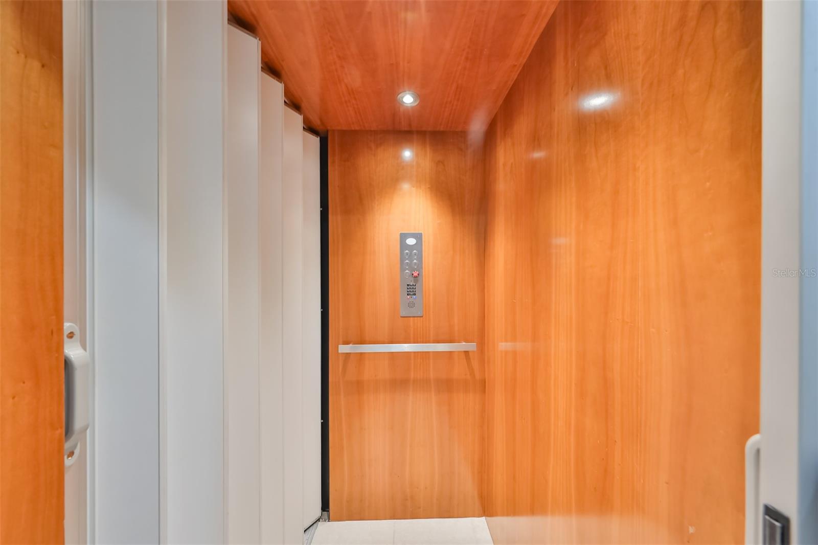 6407 MAYRA SHORES LN, APOLLO BEACH, FL, 33572