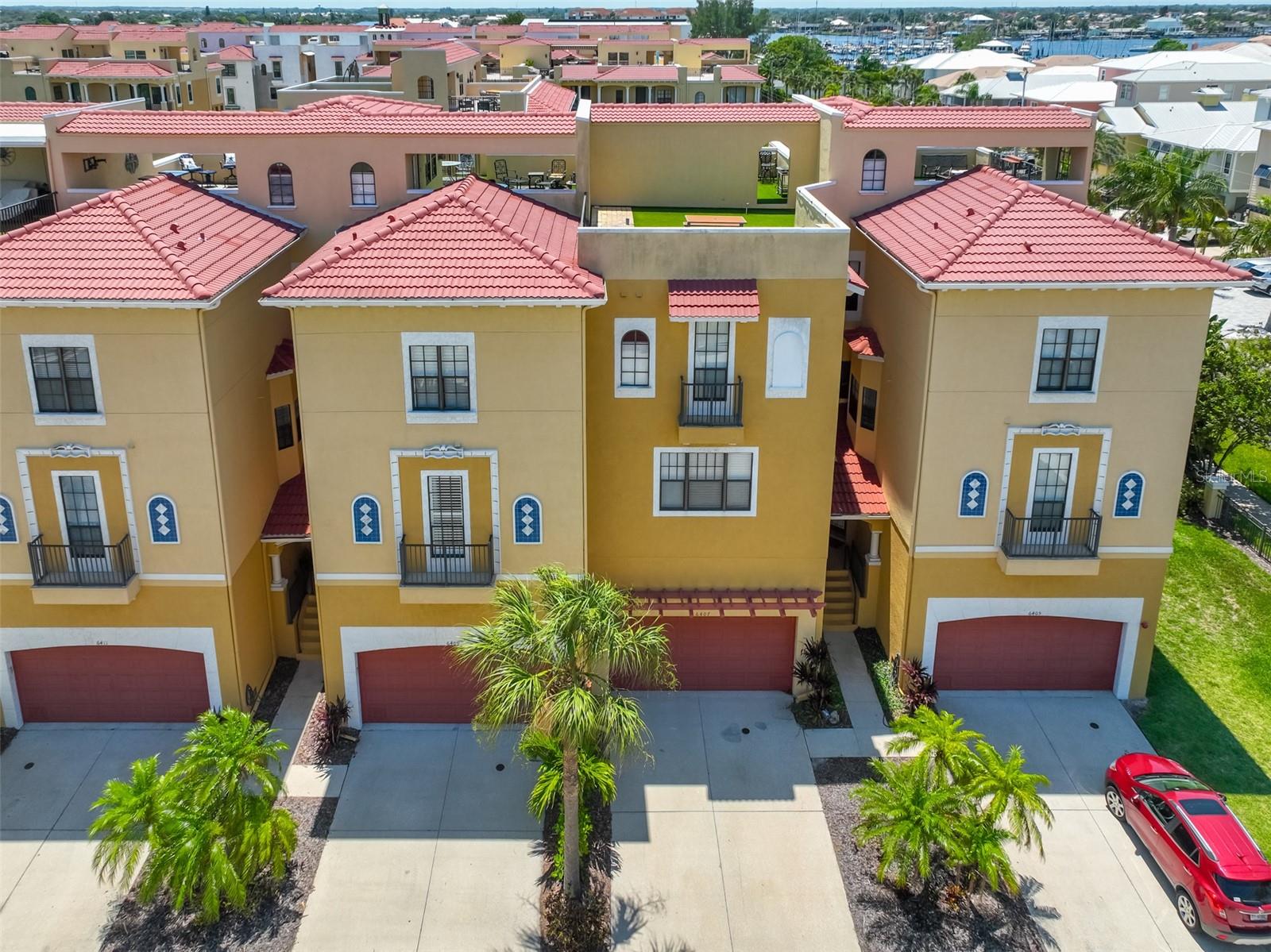 6407 MAYRA SHORES LN, APOLLO BEACH, FL, 33572