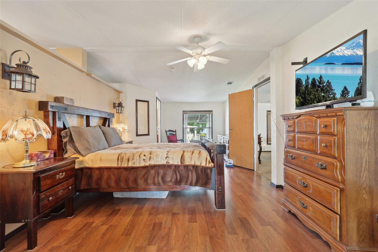 1901 BROOKSIDE DR, MOUNT DORA, FL, 32757