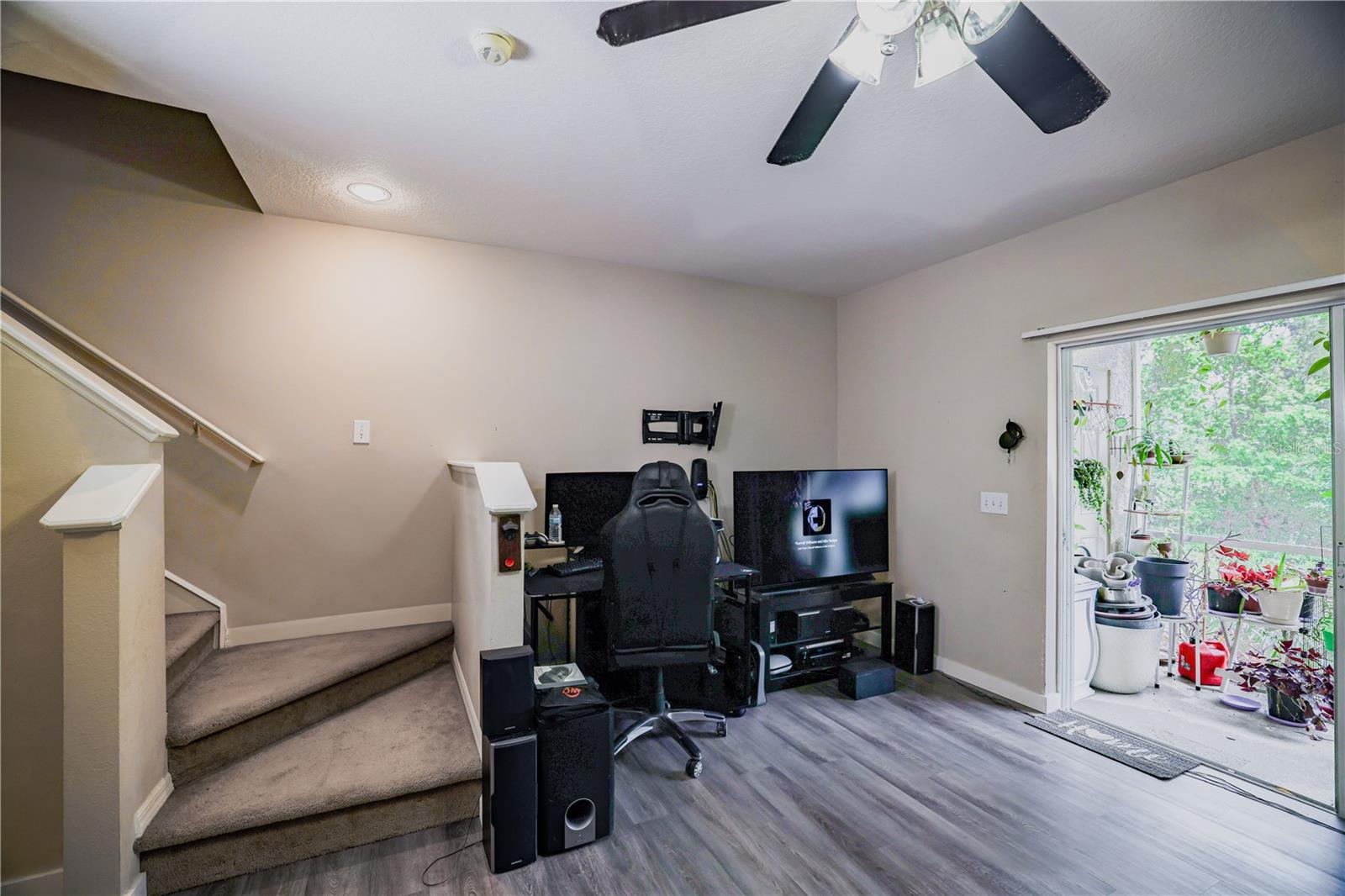 15733 FISHHAWK FALLS DR, LITHIA, FL, 33547