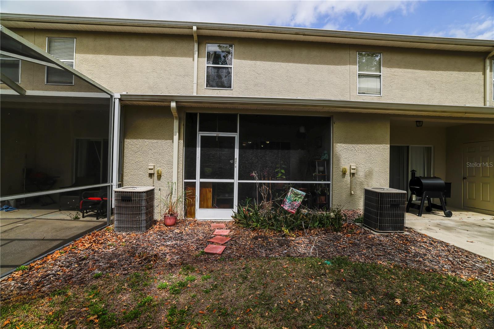 15733 FISHHAWK FALLS DR, LITHIA, FL, 33547