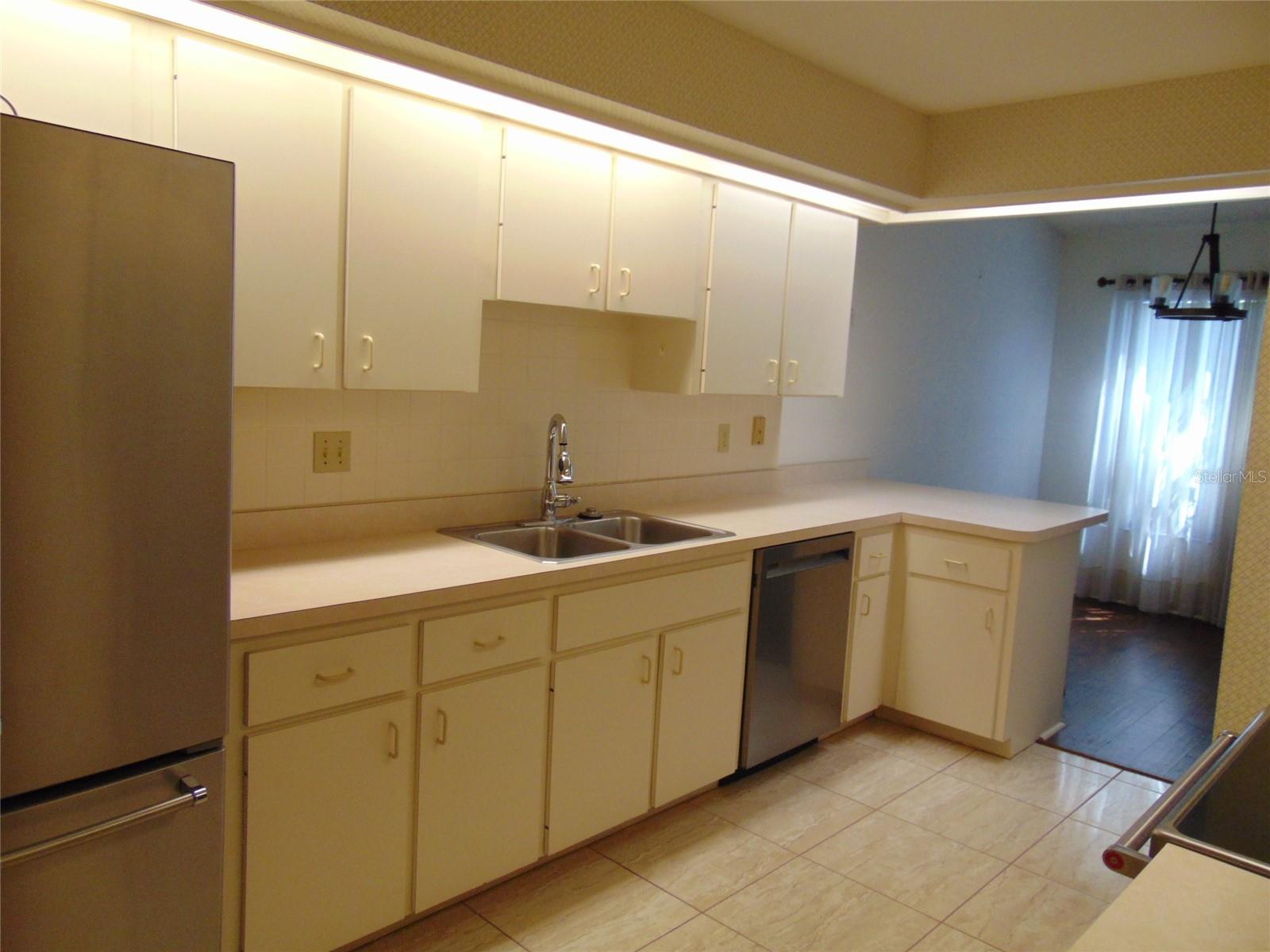 2046 SE 37TH COURT CIR, OCALA, FL, 34471