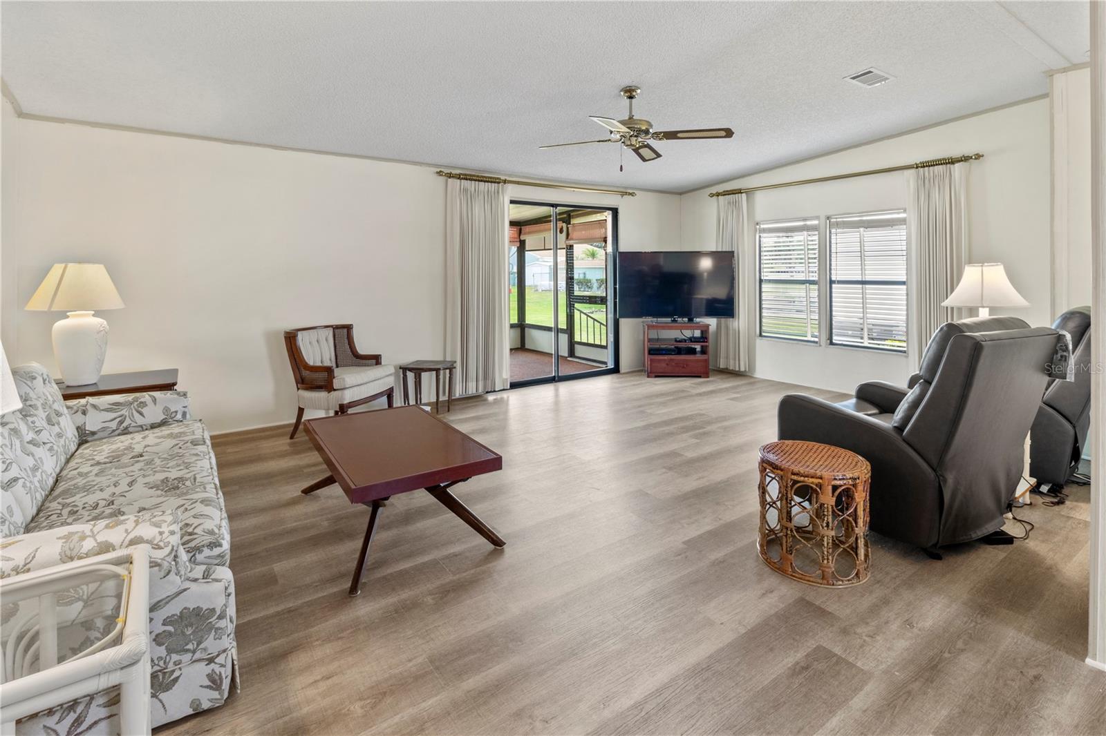 76 EAGLE CIR, ELLENTON, FL, 34222