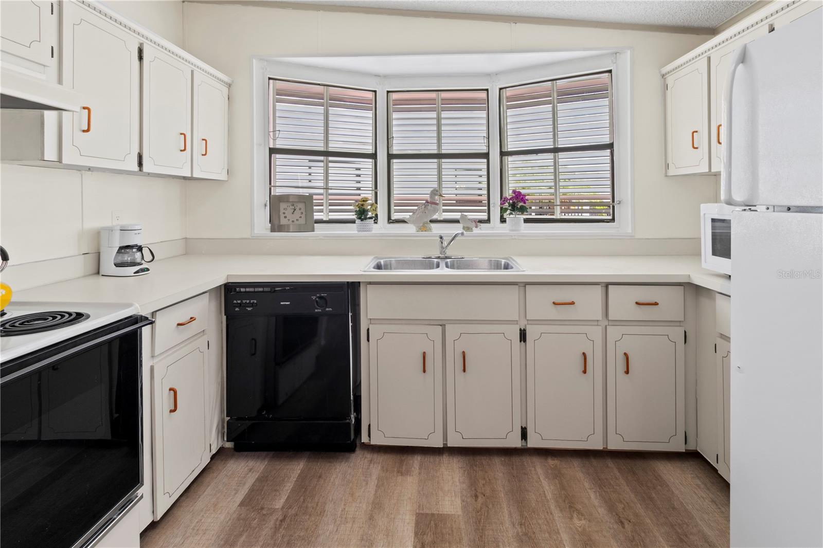 76 EAGLE CIR, ELLENTON, FL, 34222