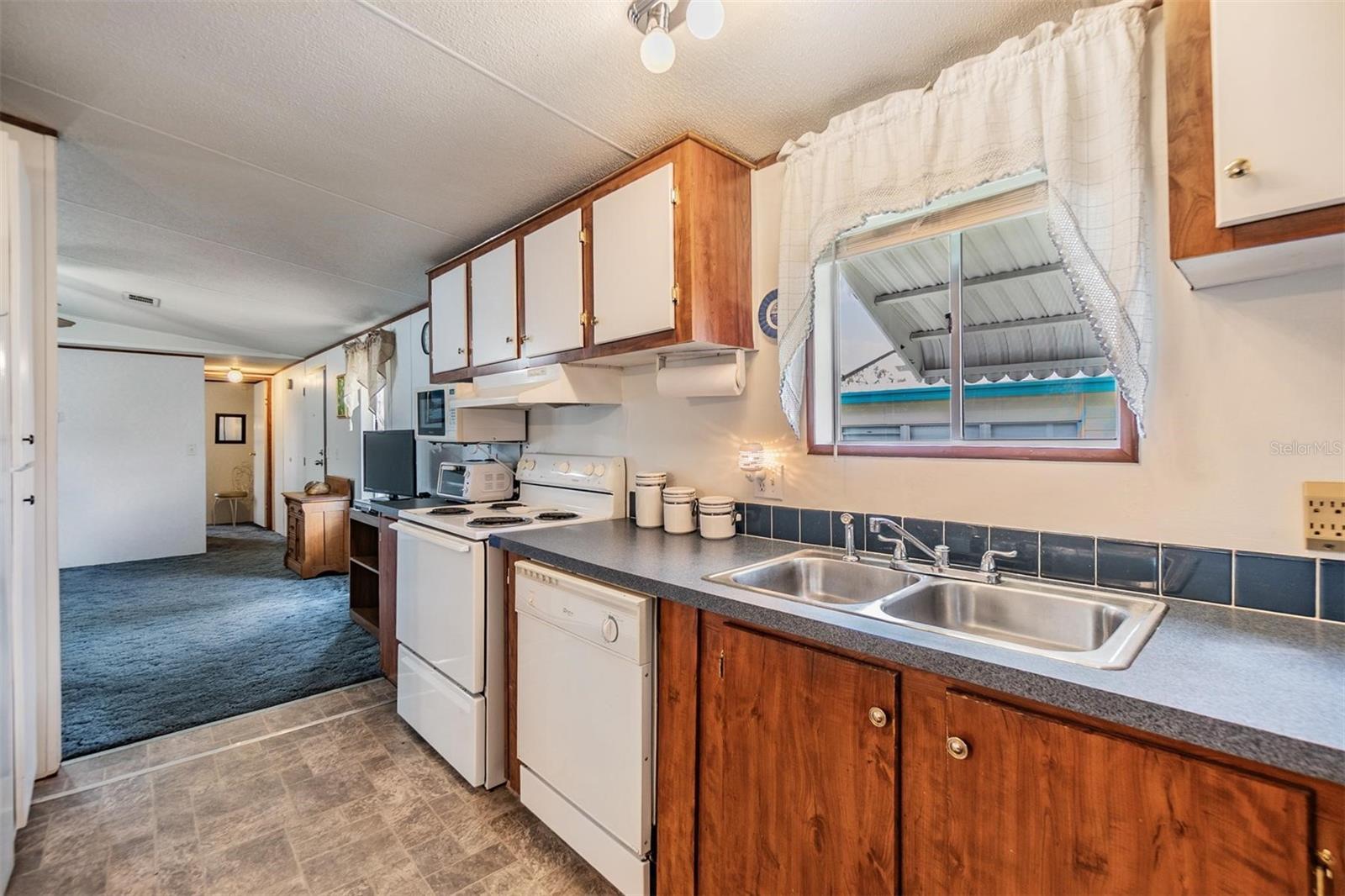 34645 LILY LN, ZEPHYRHILLS, FL, 33541