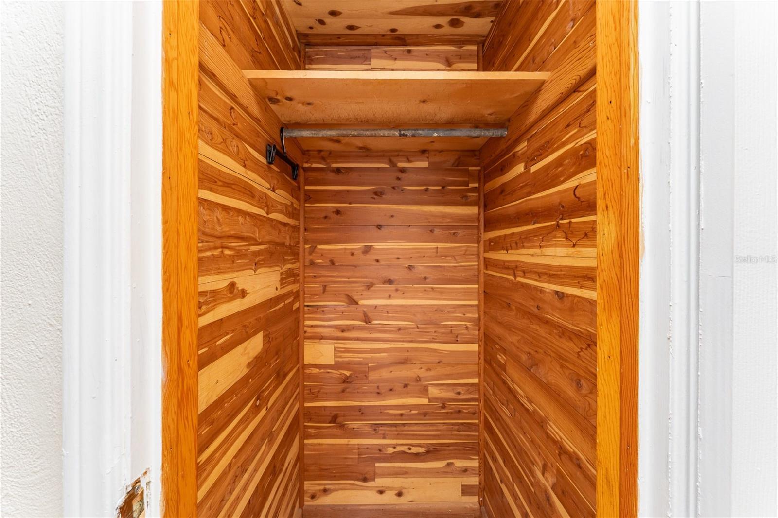 933 W QUEEN ST, LAKELAND, FL, 33803