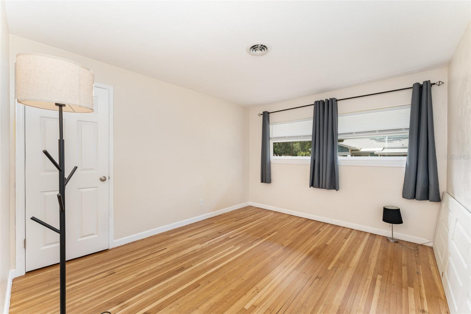 933 W QUEEN ST, LAKELAND, FL, 33803