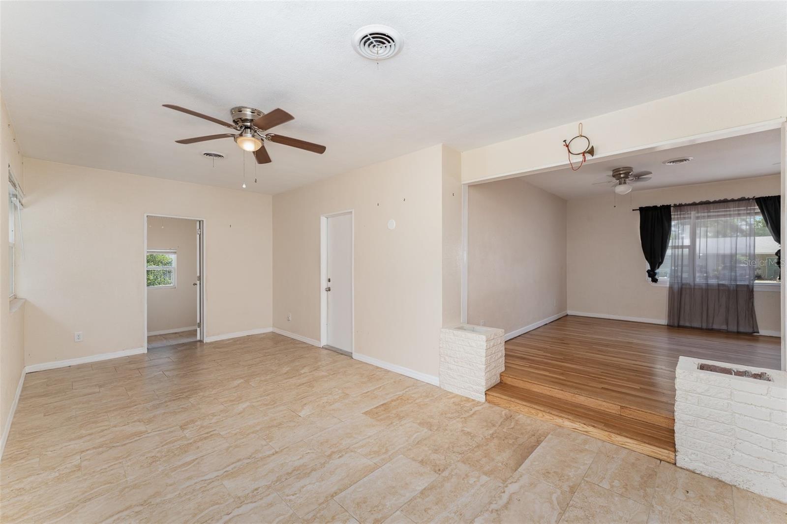 933 W QUEEN ST, LAKELAND, FL, 33803