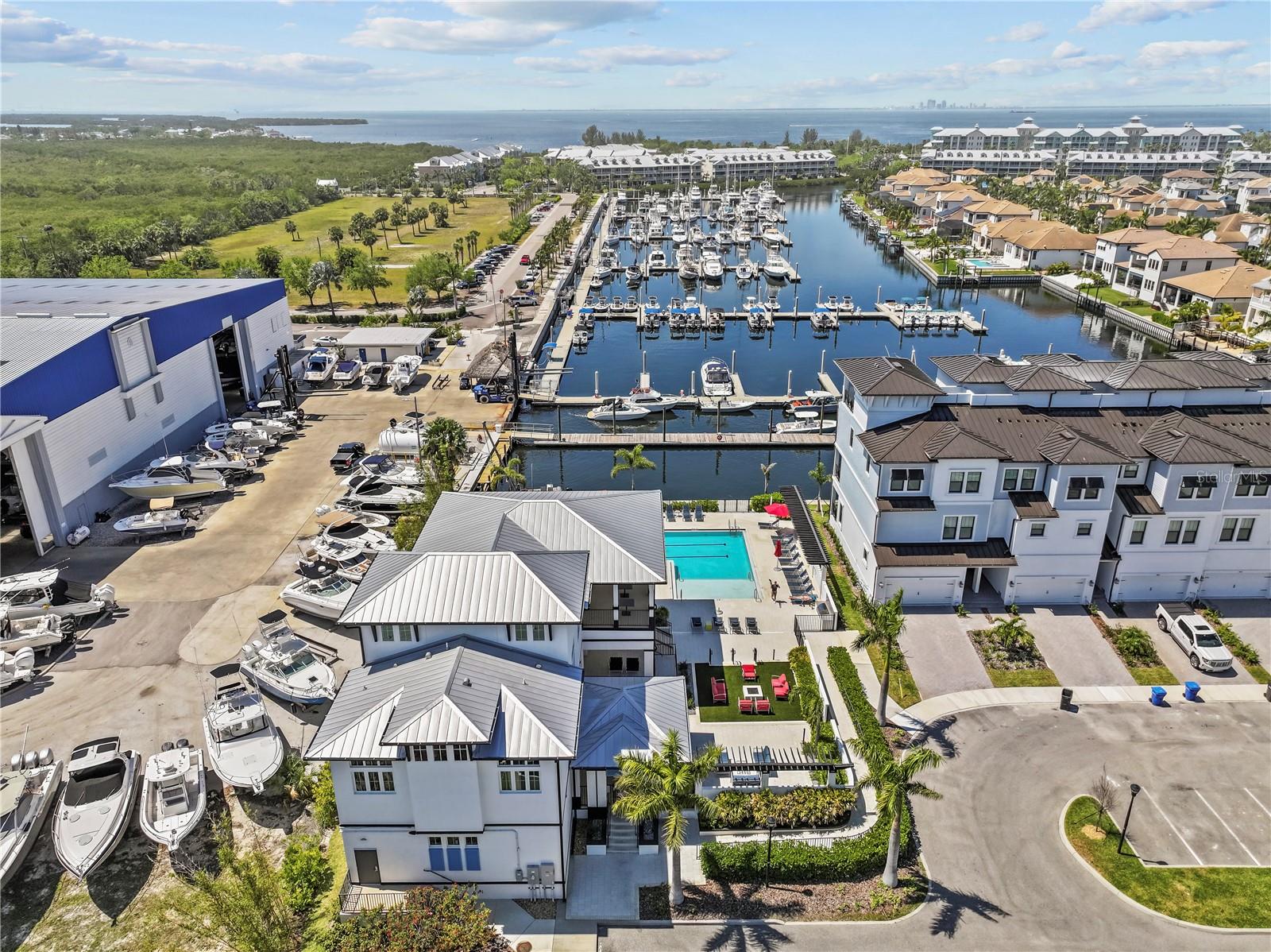 923 SEAGRAPE DR, RUSKIN, FL, 33570