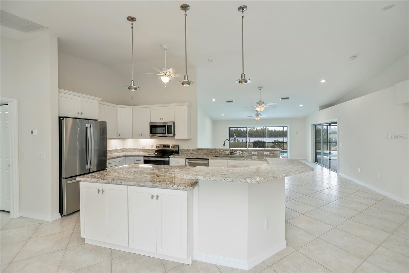 2404 HARBOUR DR, PUNTA GORDA, FL, 33983