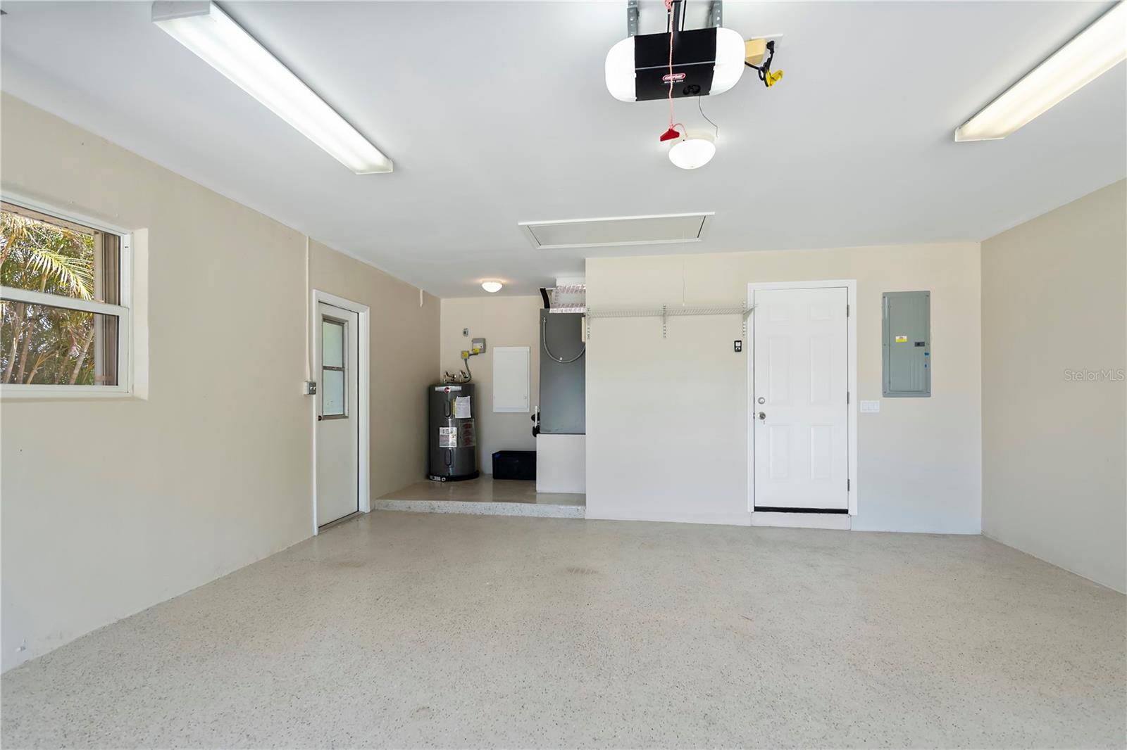 2404 HARBOUR DR, PUNTA GORDA, FL, 33983