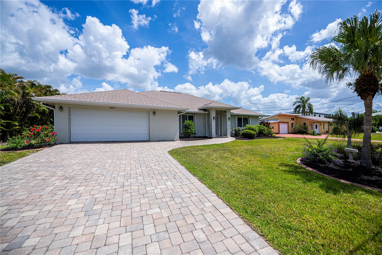 2404 HARBOUR DR, PUNTA GORDA, FL, 33983