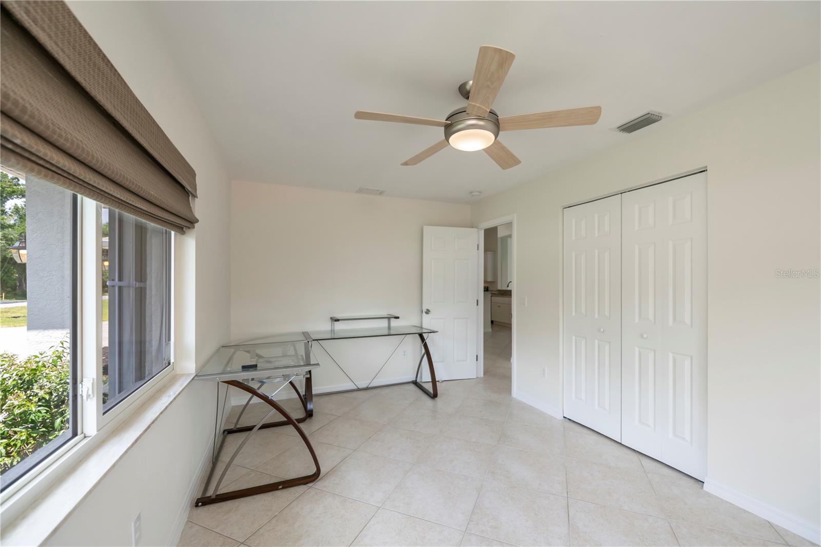 2404 HARBOUR DR, PUNTA GORDA, FL, 33983